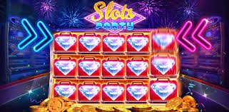 Myanmar ကစားသမား KBZPay ဖြင့် Slots Account ငွေဖြည့်ပြီး Mobile ဖြင့် ကစားနေသည့် မြင်ကွင်း